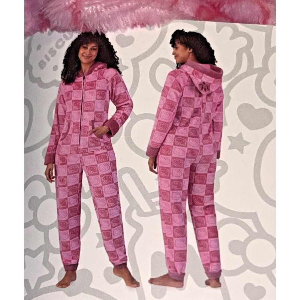 NWT HELLO KITTY Women’s Pink Fleece One Piece Pajama Sz M